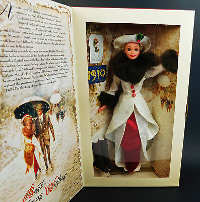 Vintage New Holiday Memories Barbie Doll 1995 Hallmark Special Edition