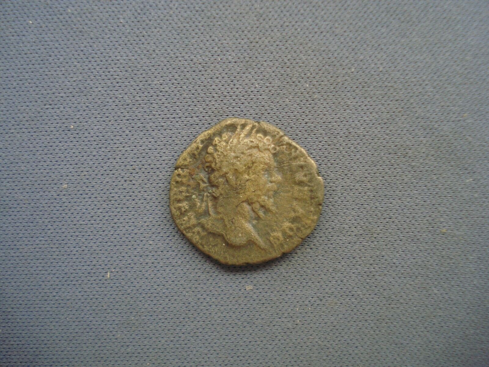 201 Ad Roman Empire - Septimius Severus - Ar Denarius - 4027