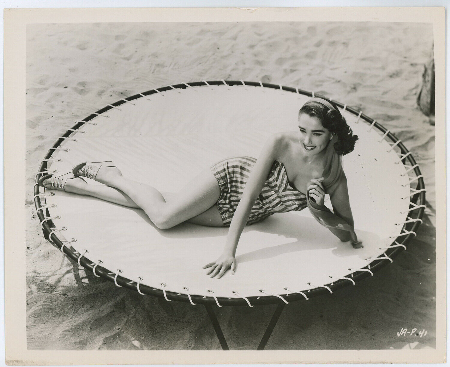 Leggy Bathing Beauty Julie Adams Vintage 1953 Cheesecake Pin-up Photograph