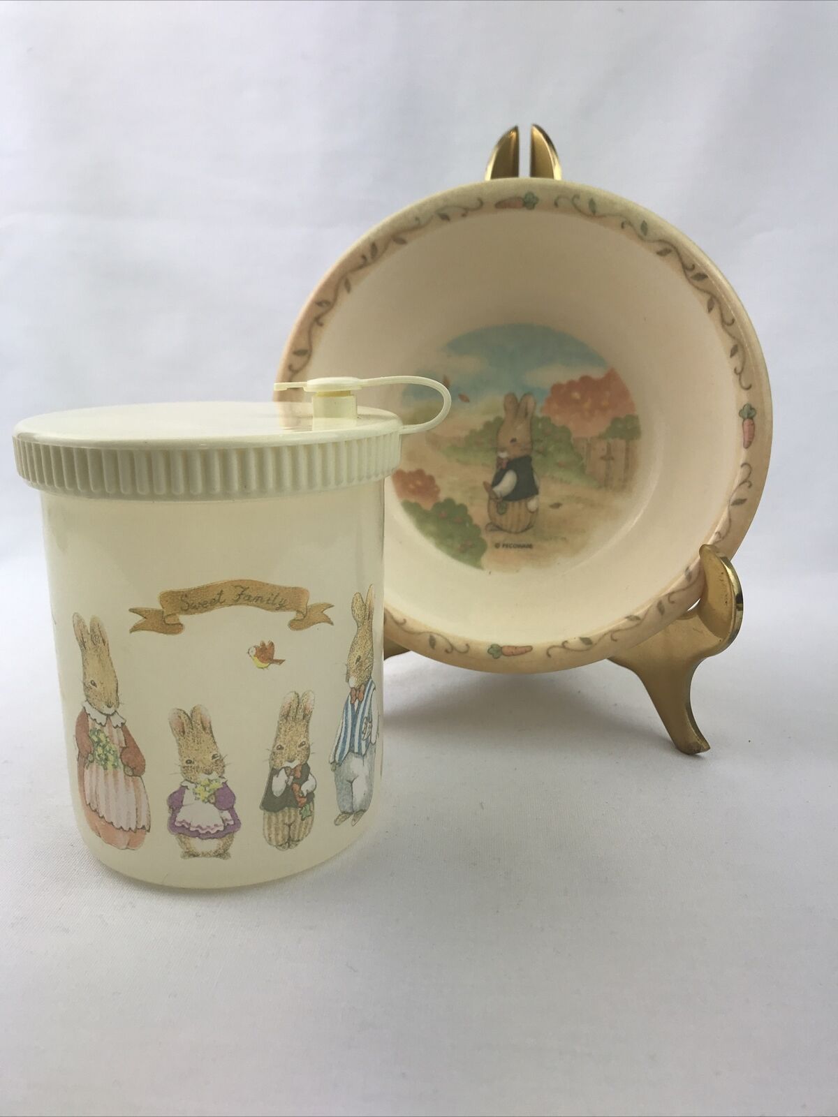 Vintage Peco Ware Rabbit Childs Plastic Sip Cup #393 & Bowl #885